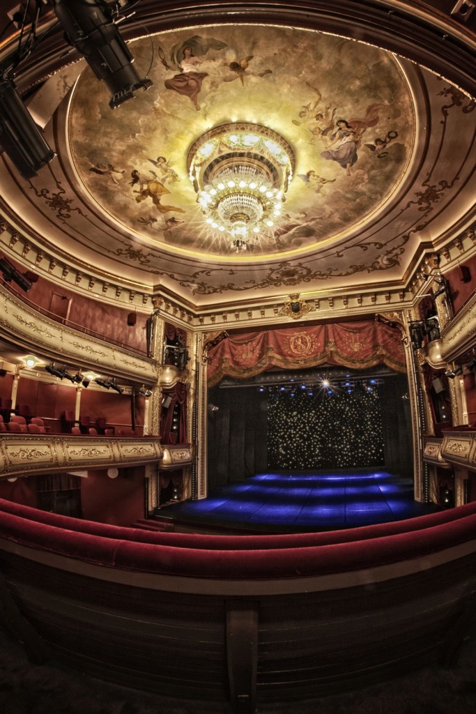 Fotografi av Stora scenen.